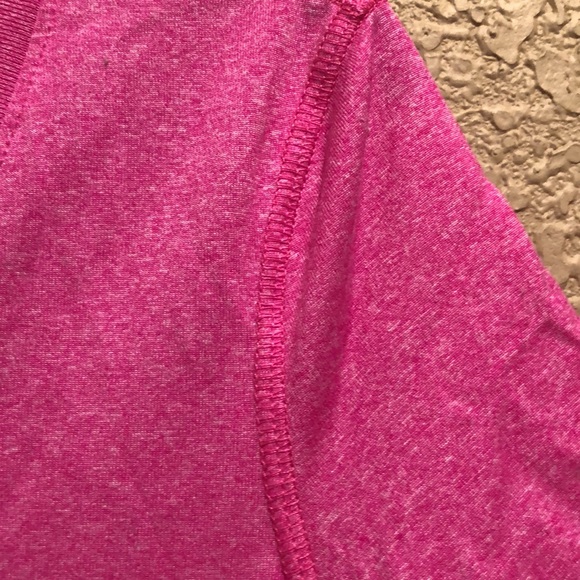 Very gently worn Danskin Now Top. Fushia pink. Semi fitted. Medium. 100% poly - Picture 4 of 9